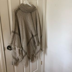 Janie Besner Poncho